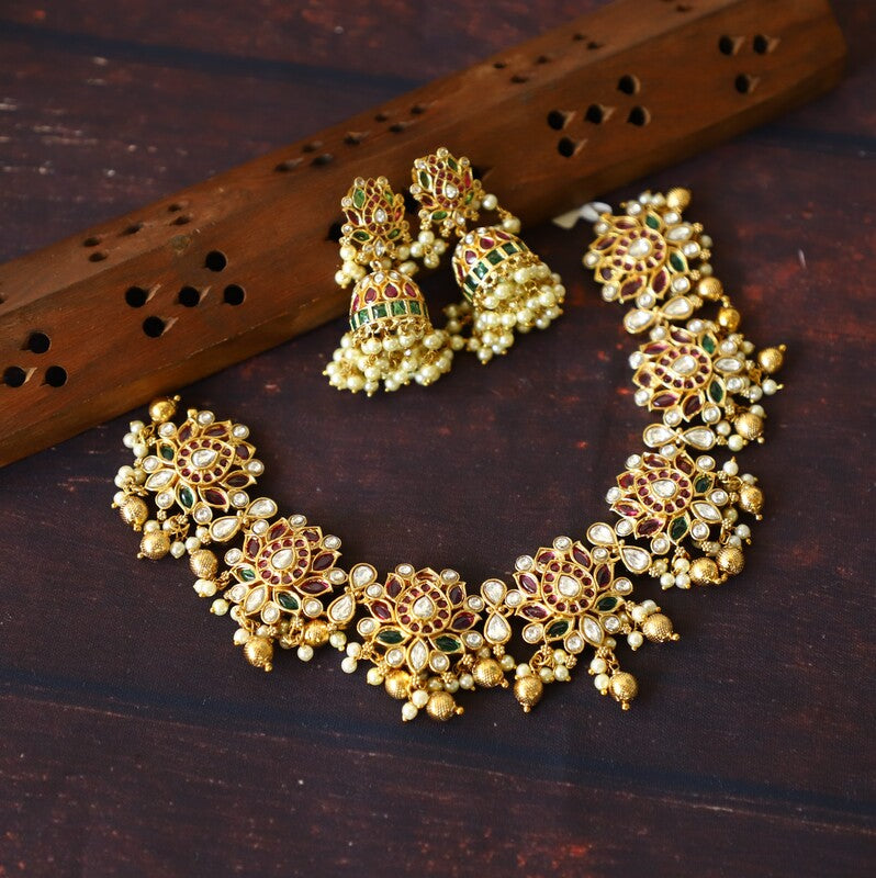 KAMAL NECKPIECE