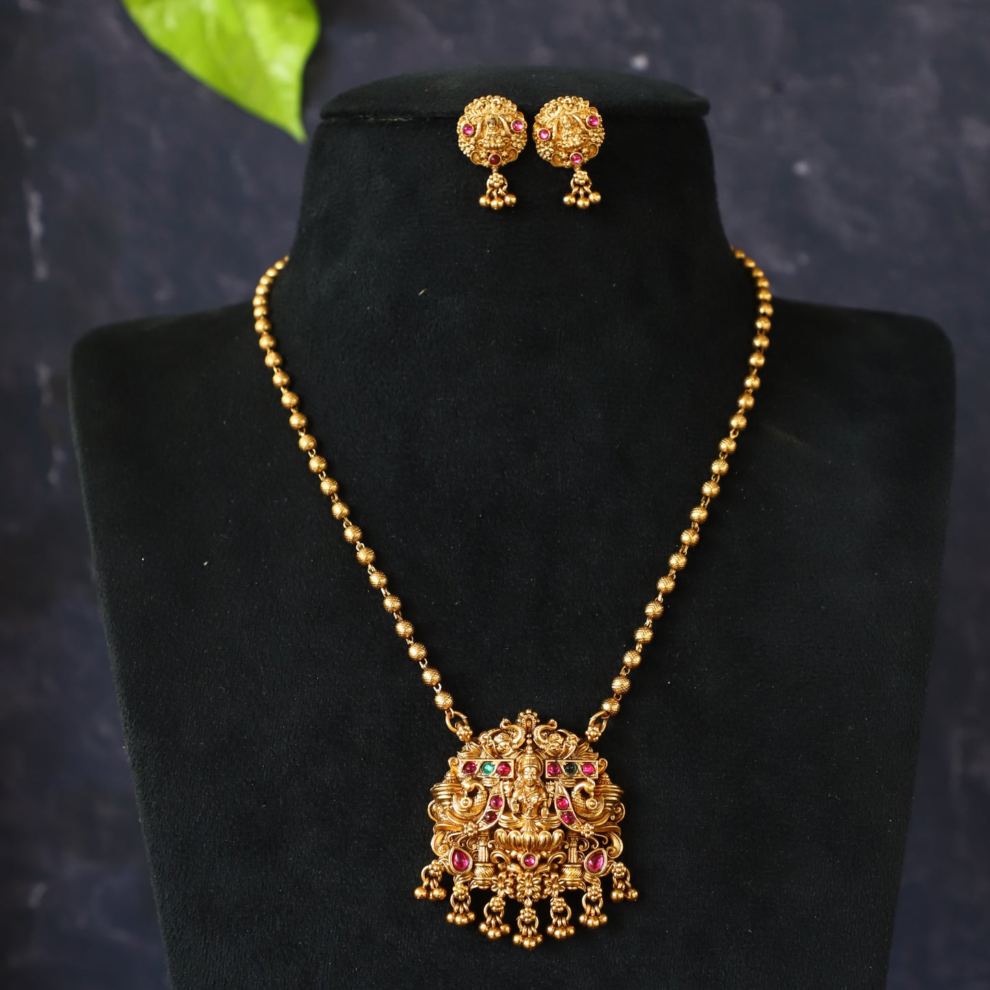 VIRANSH BALL CHAIN