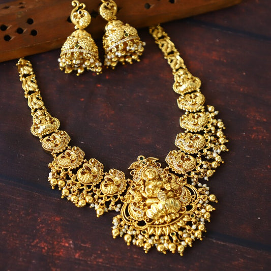 LAKSHI NECKPIECE