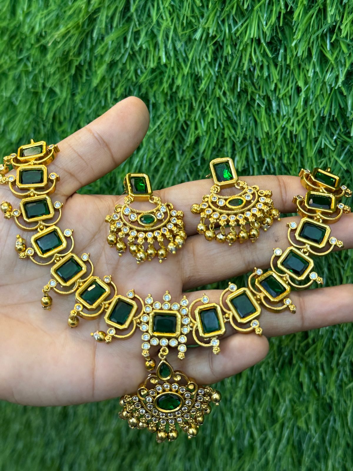 KEERTHI ATTIGAI