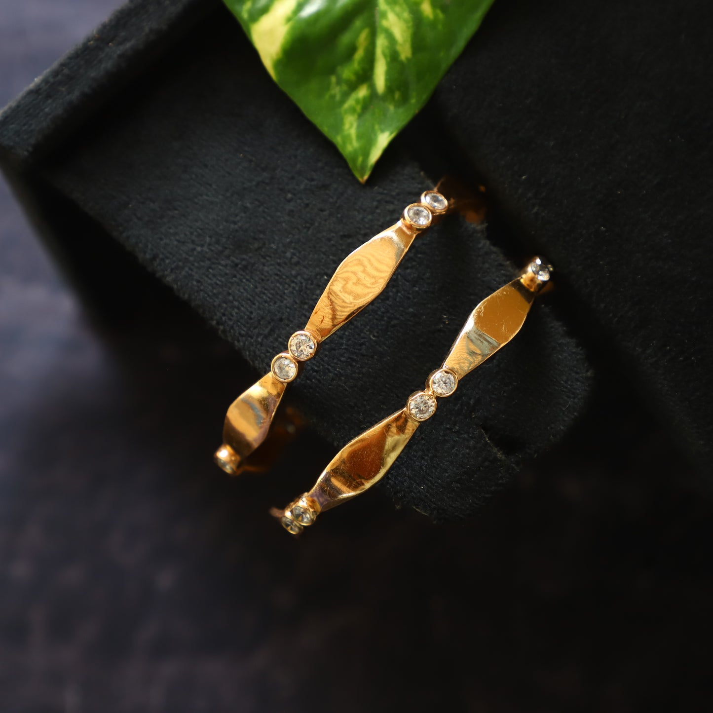ELAICHI BANGLE