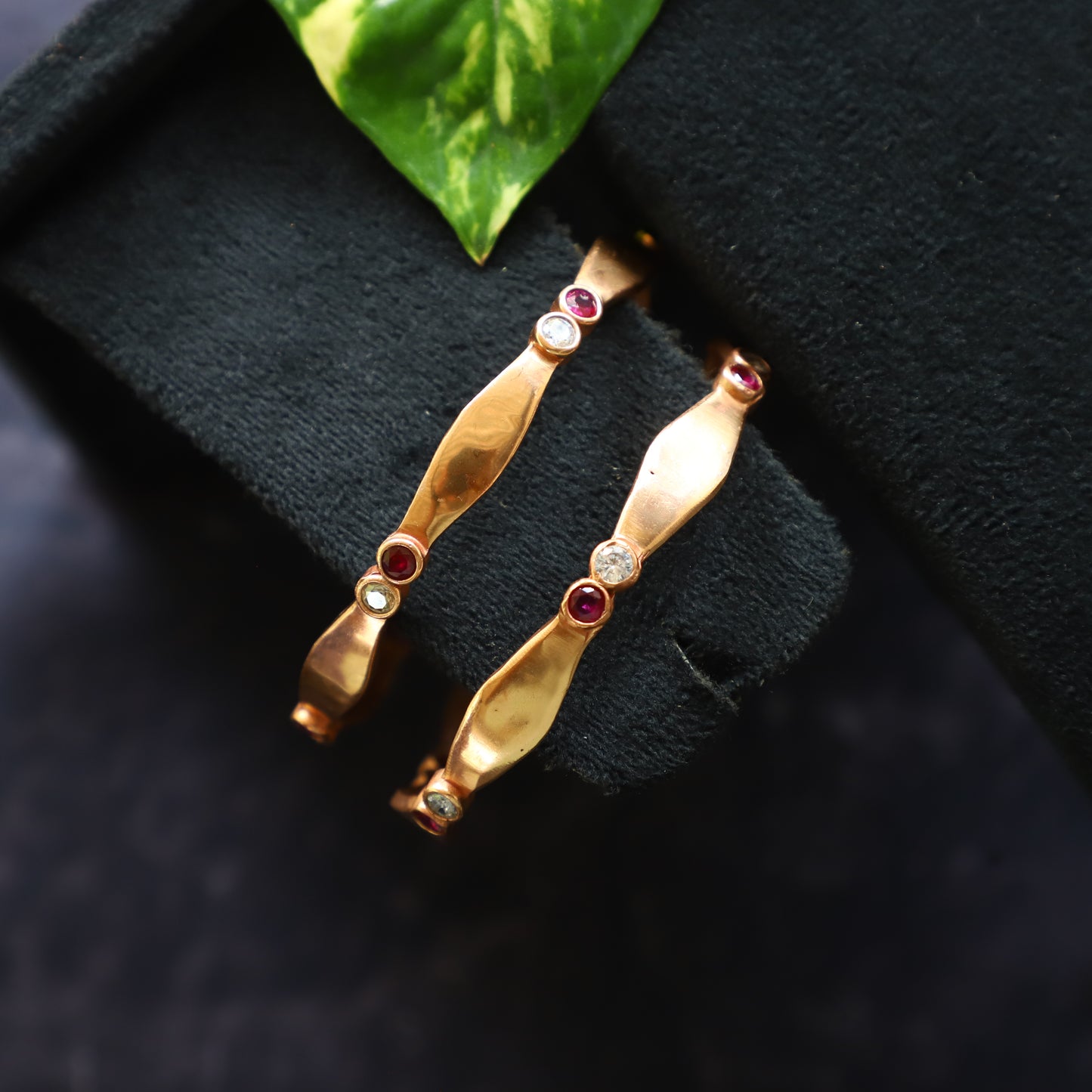 ELAICHI BANGLE