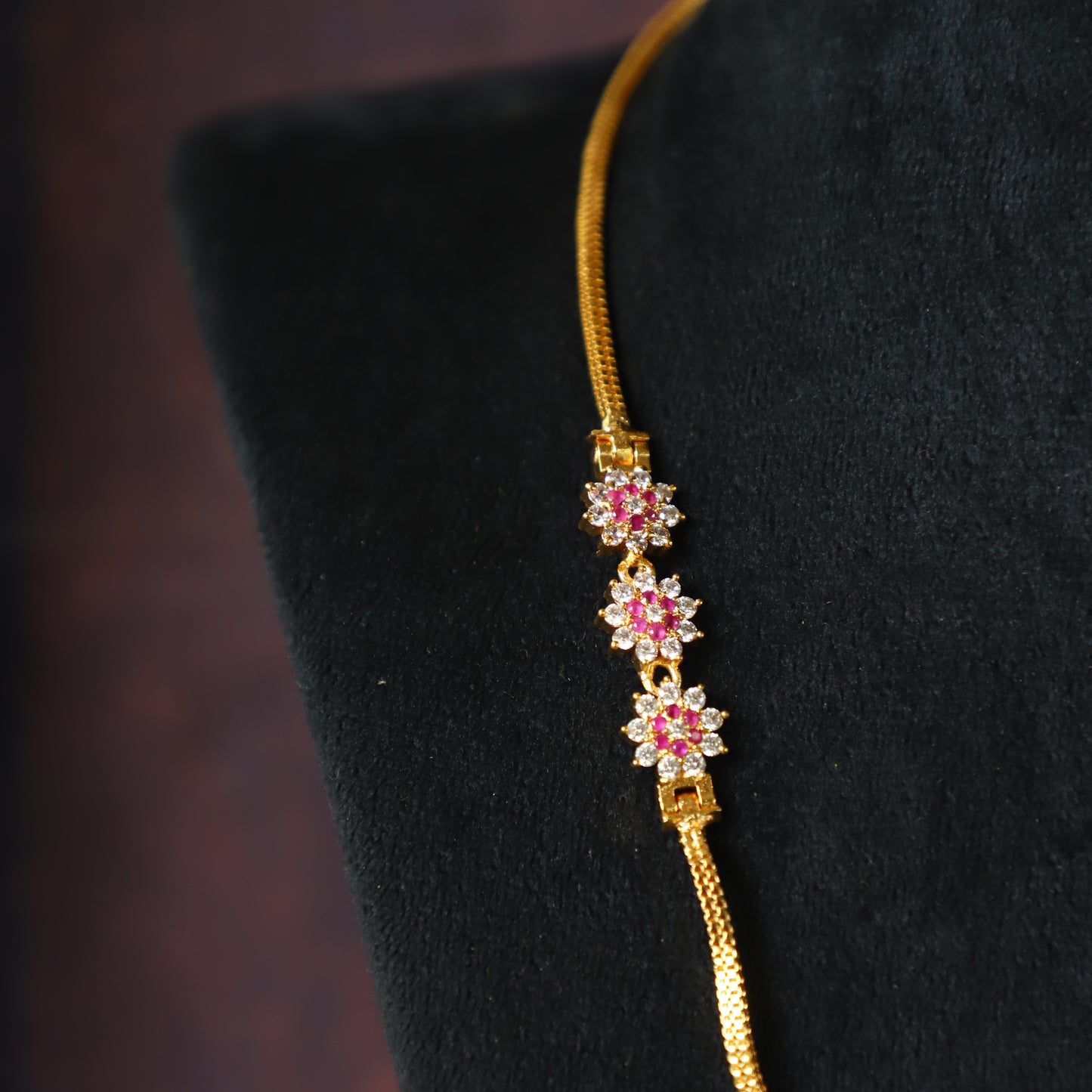 "FLORA MUGGAPU" CHAIN